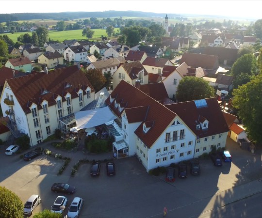 Luftaufnahmen – Flairhotel „Zum Schwarzen Reiter“